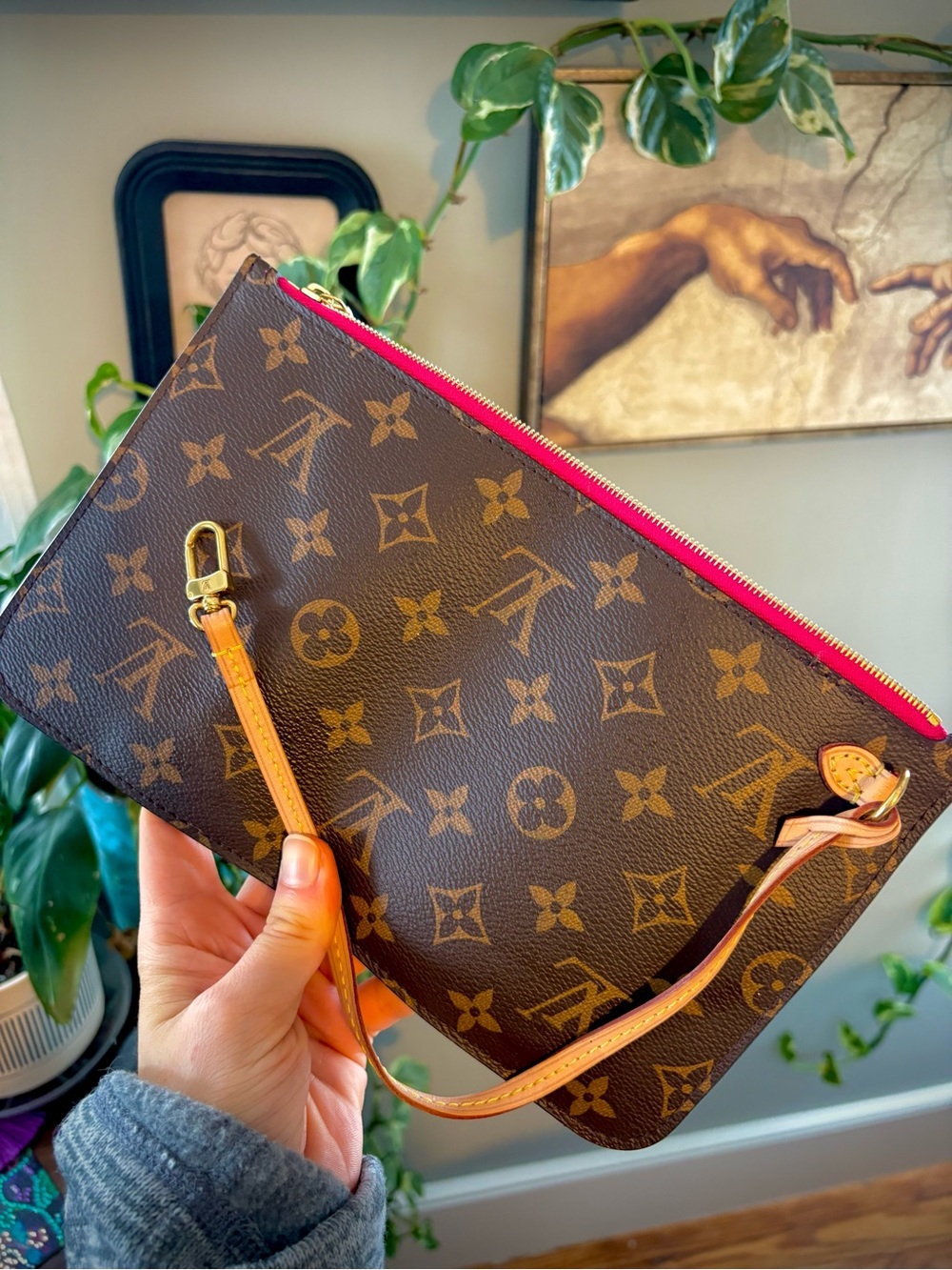 Louis Vuitton Neverfull GM Monogram Pivoine Interior with Pochette and Tan Trim - Picture 5 of 10
